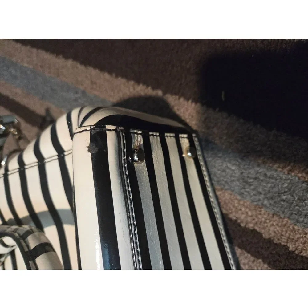 RARE kate spade Vintage Black and White Striped Patent BEETLEJUICE Crossbody Bag